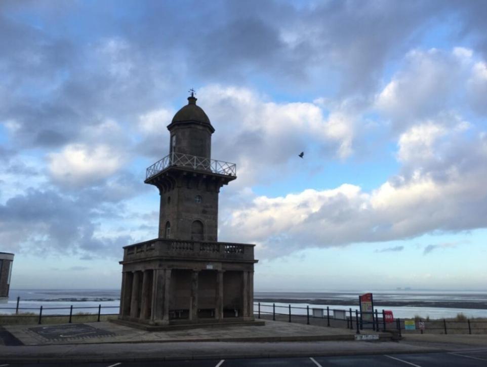 2 Large Bedroom Apartment- Wifi & Parking Fleetwood Esterno foto